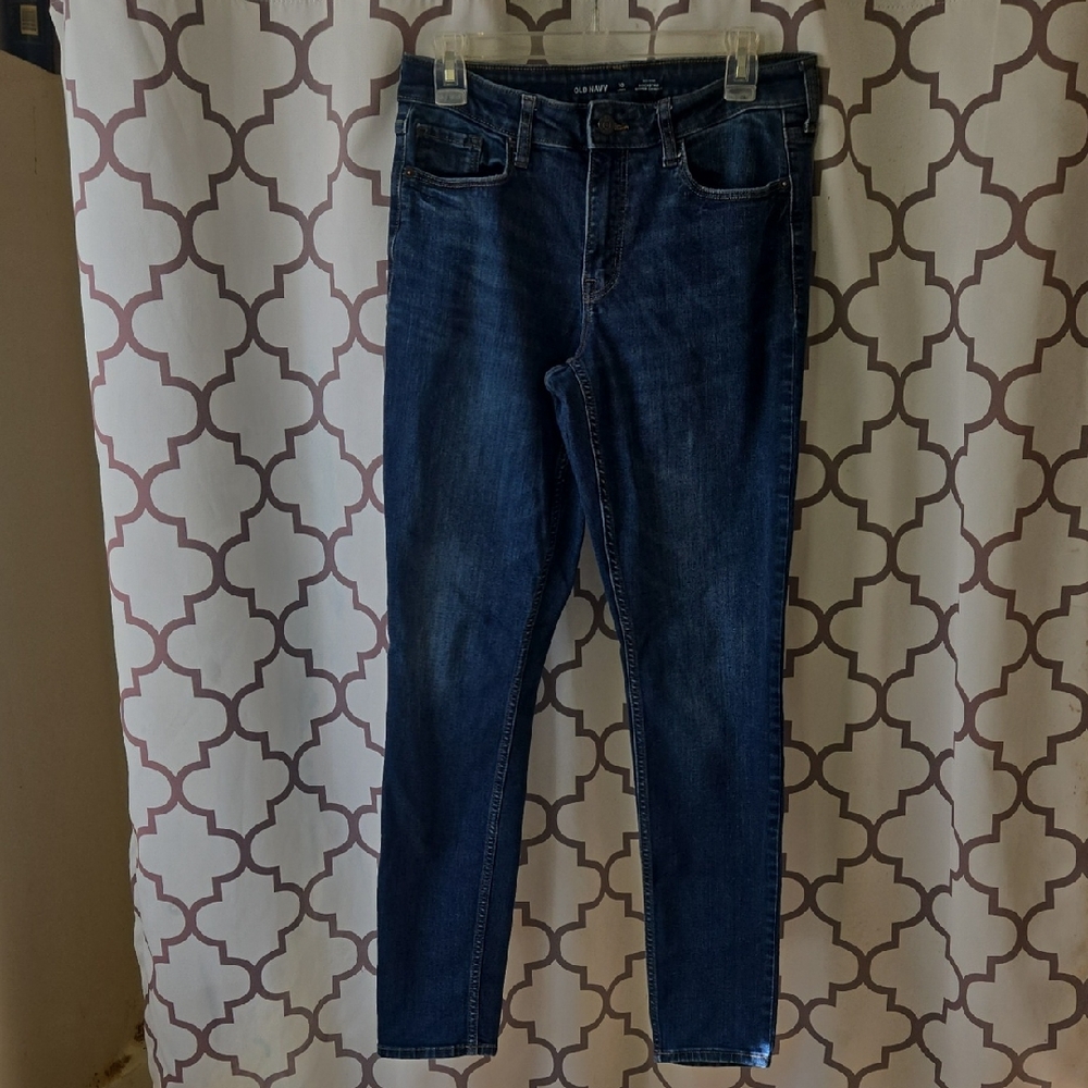 Old Navy Skinny Jeans in Dark Blue Wash